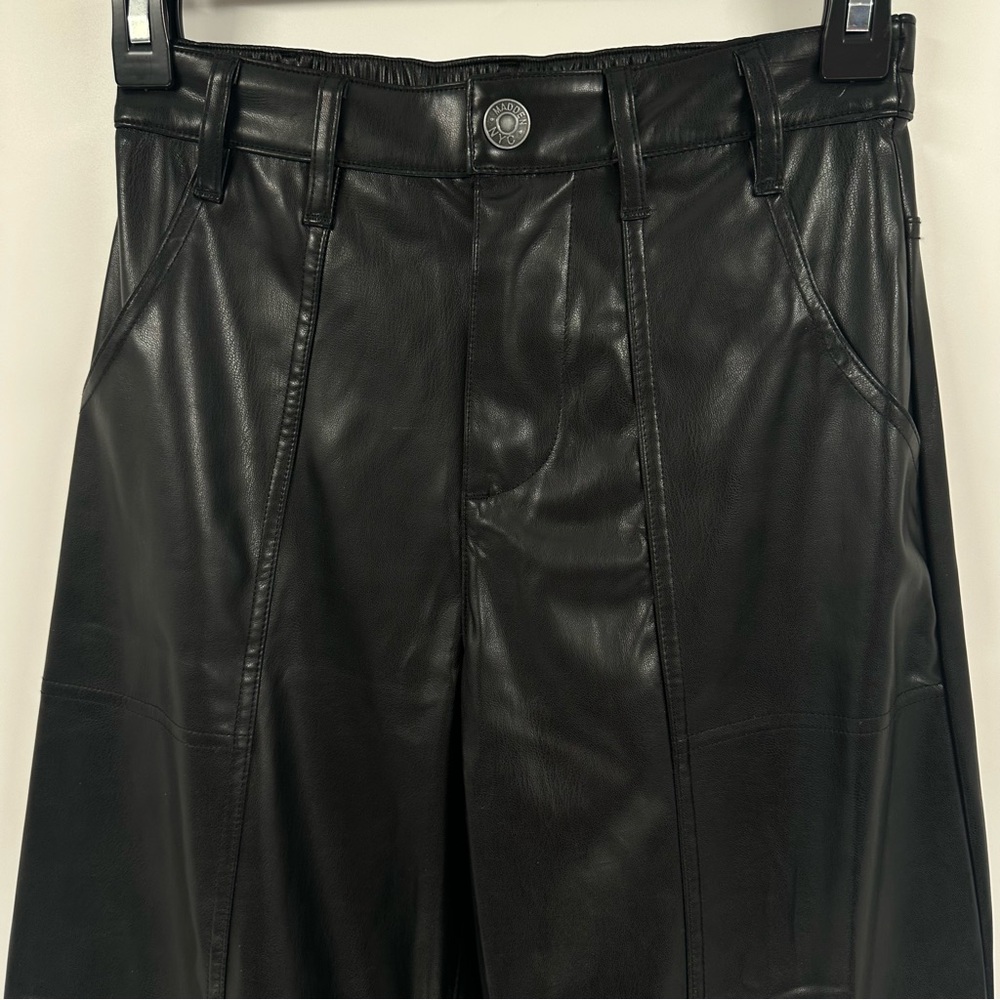 Madden NYC Faux Leather Cargo straight Leg Stretch back Zip Pants XS